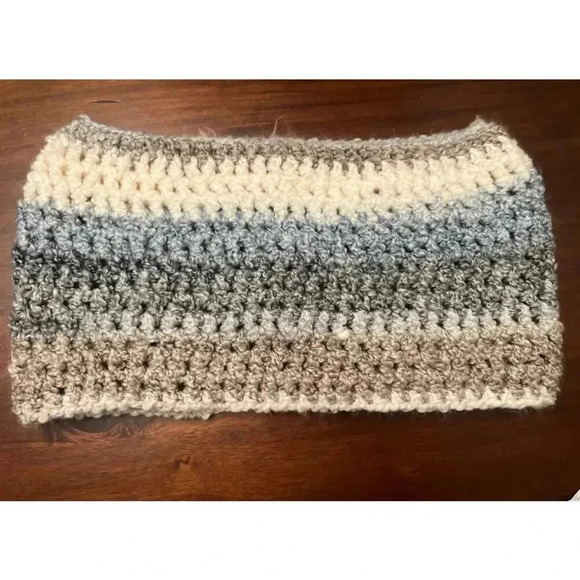 Infinity Scarf - Picture 1 of 4